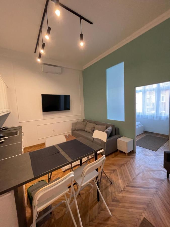 Flower Apartment Budapest Bagian luar foto